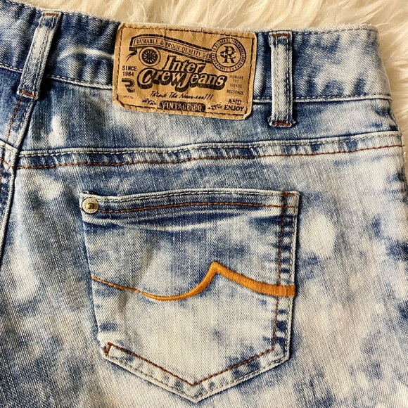 Vintage Style Acid Wash Jean Shorts, Size S - Picture 3 of 9